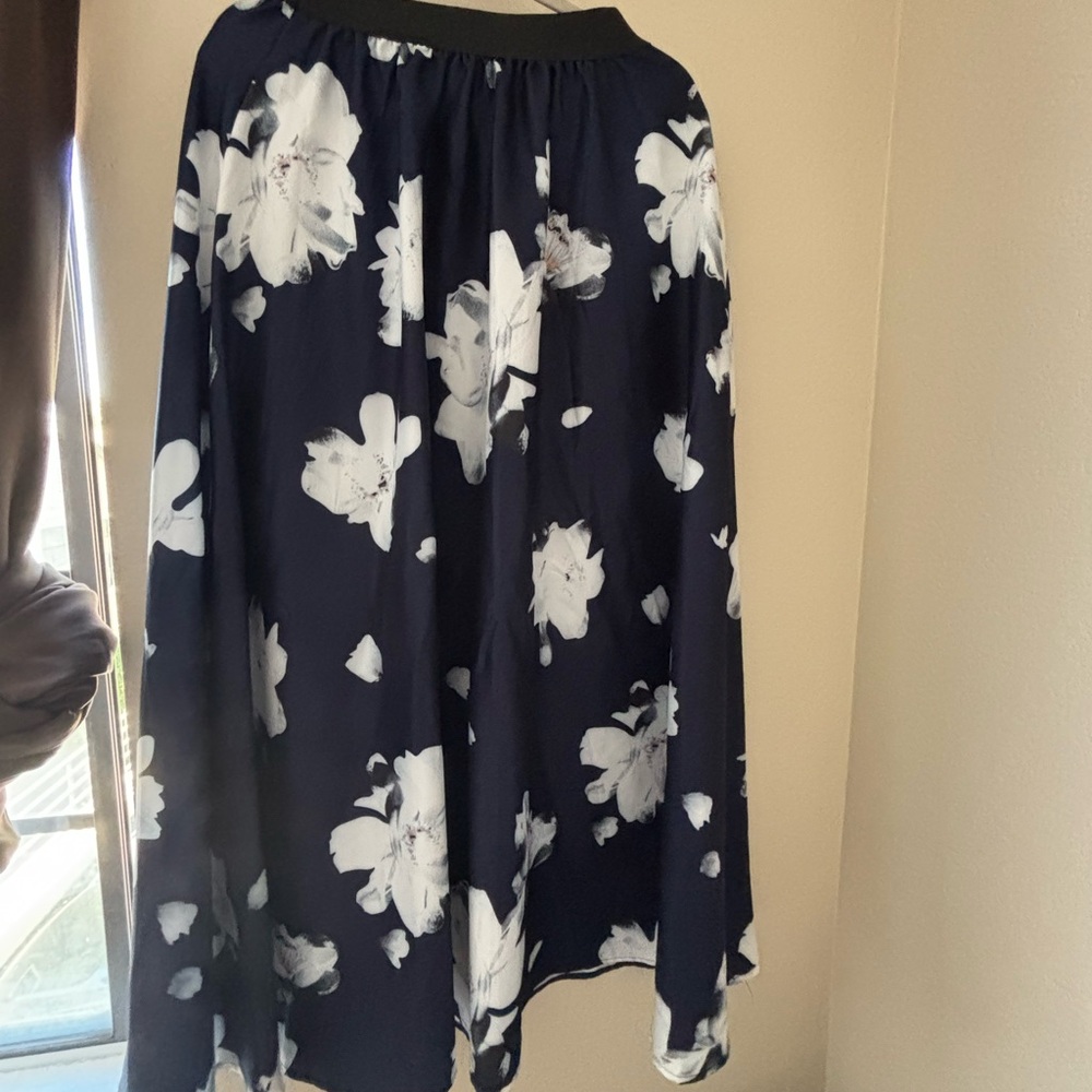 Floral A-Line Skirt in Navy and White
